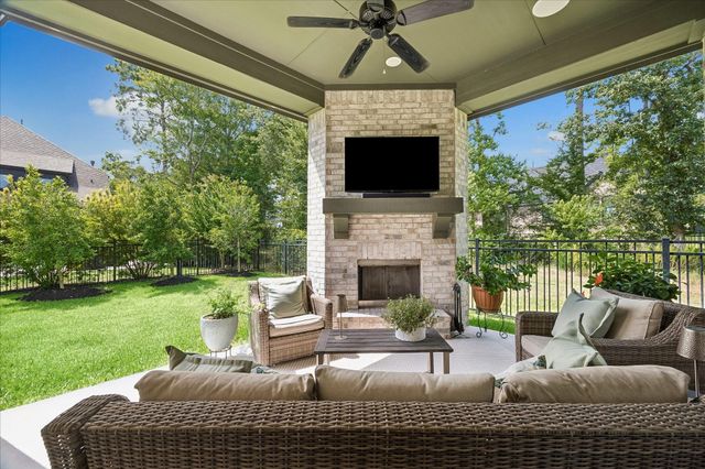 125 N Empress Green Place, Montgomery, TX 77316
