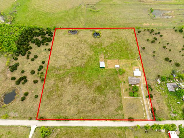 22050 County Road 850, Farmersville, TX 75442