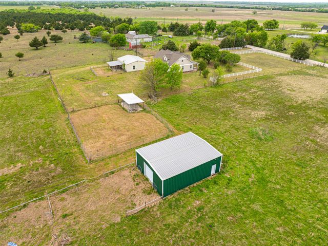 22050 County Road 850, Farmersville, TX 75442