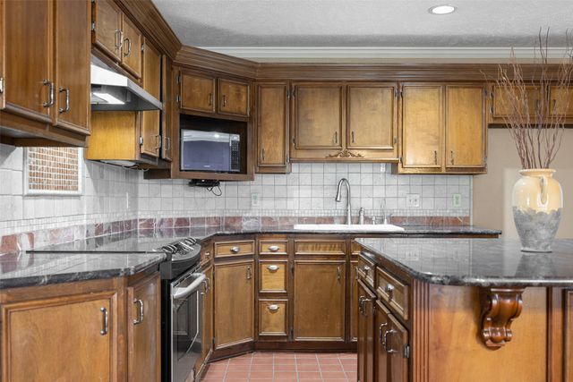 22050 County Road 850, Farmersville, TX 75442