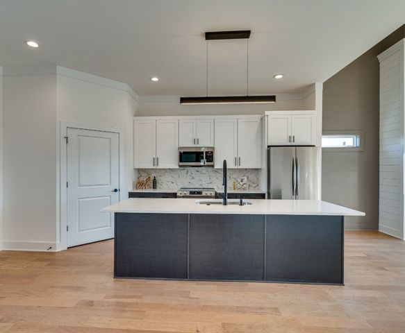 312C Nix Dr, Madison, TN 37115