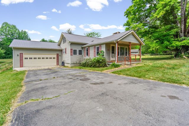56 Elm Ln, Sparta, TN 38583