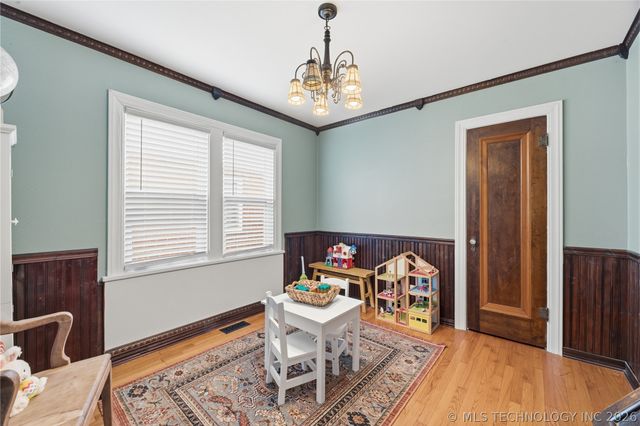 1705 S Johnstone Avenue, Bartlesville, OK 74003