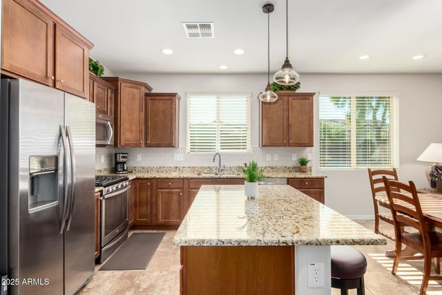 7253 W CINDER BROOK Way, Florence, AZ 85132