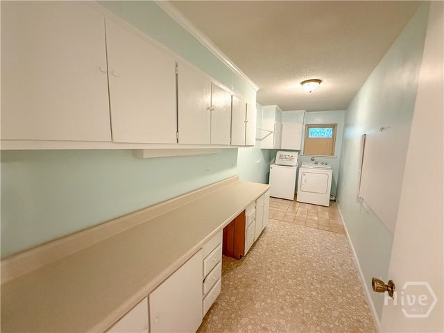 477 Lake Drive, Midway, GA 31320