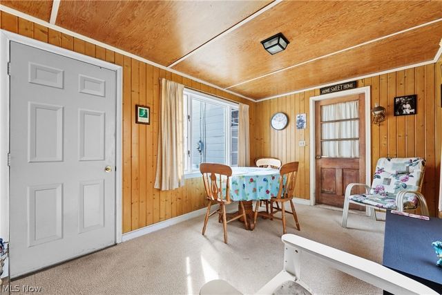 3411 Sweitzer Street NW, Uniontown, OH 44685