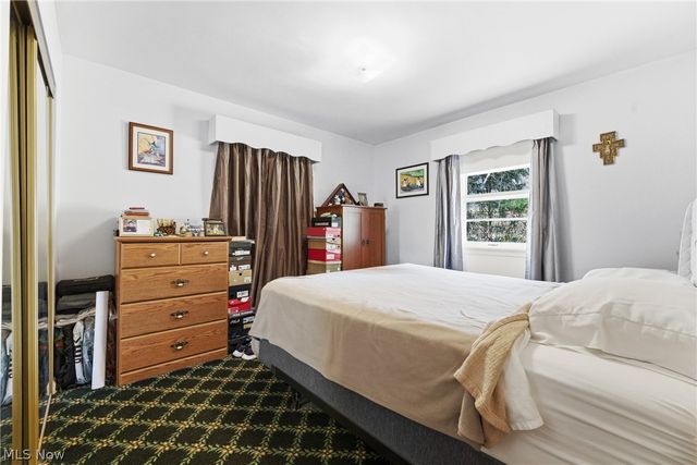 3411 Sweitzer Street NW, Uniontown, OH 44685