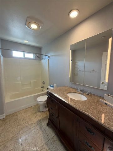 14933 Genoa, Fontana, CA 92336