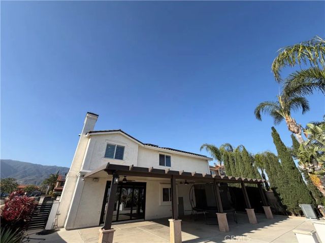 14933 Genoa, Fontana, CA 92336