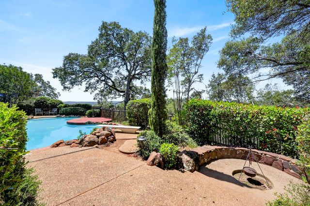 1700 Shadydale Ln, Placerville, CA 95667