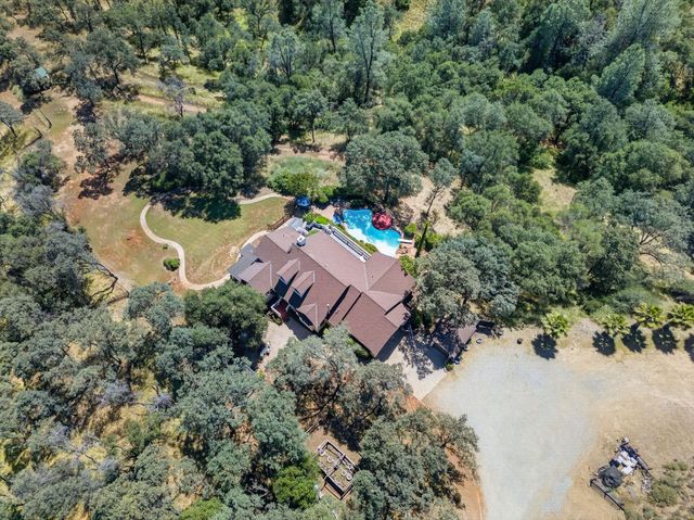 1700 Shadydale Ln, Placerville, CA 95667