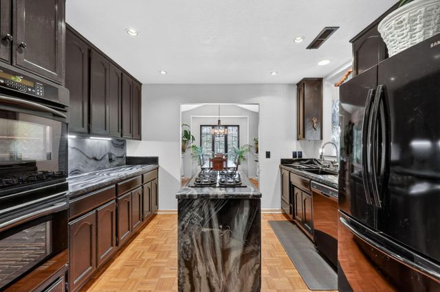 1700 Shadydale Ln, Placerville, CA 95667