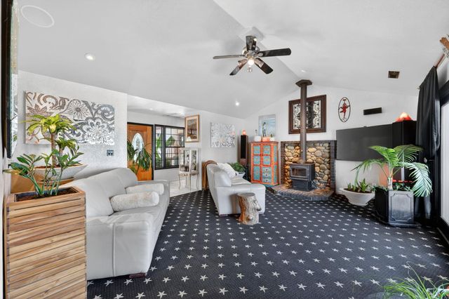 1700 Shadydale Ln, Placerville, CA 95667