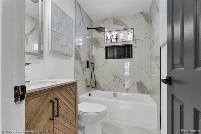 19445 Hubbell Street, Detroit, MI 48235