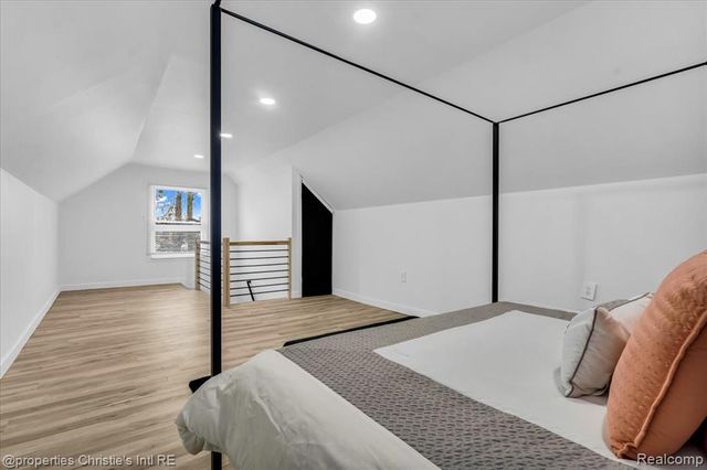 19445 Hubbell Street, Detroit, MI 48235