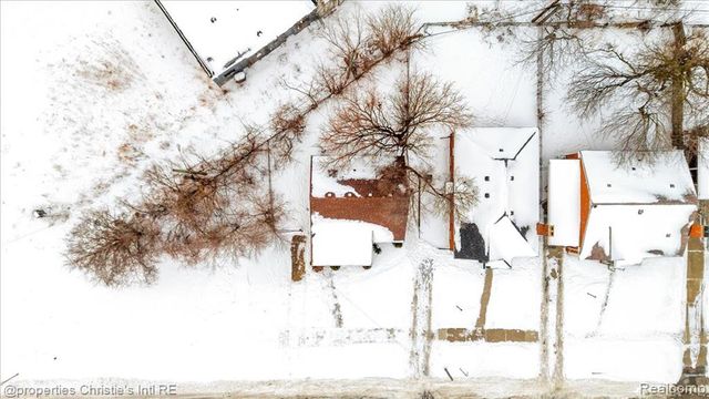 19445 Hubbell Street, Detroit, MI 48235