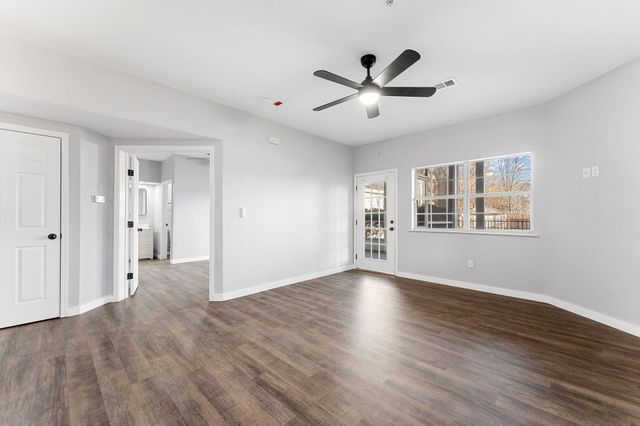 2800 Green Mountain Drive 112, Branson, MO 65616