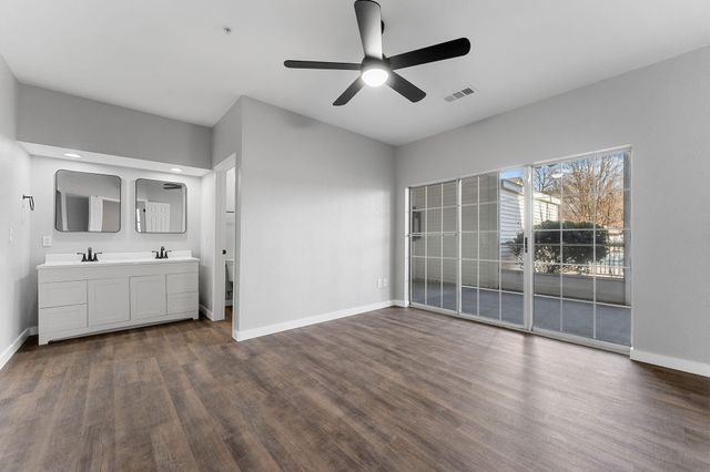 2800 Green Mountain Drive 112, Branson, MO 65616