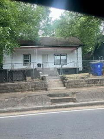 1160 S Ocoee Street, Cleveland, TN 37311