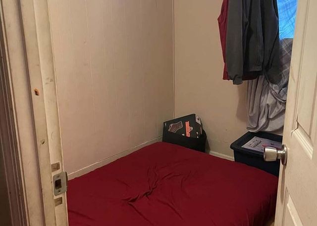 1160 S Ocoee Street, Cleveland, TN 37311