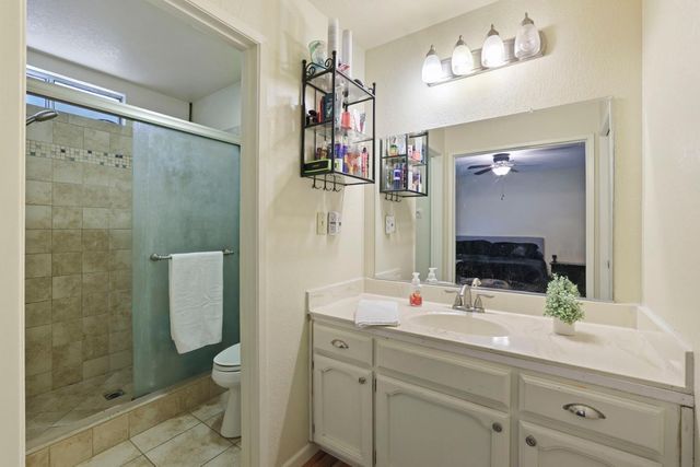 4957 Moss Creek Cir, Stockton, CA 95219