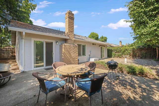 4957 Moss Creek Cir, Stockton, CA 95219