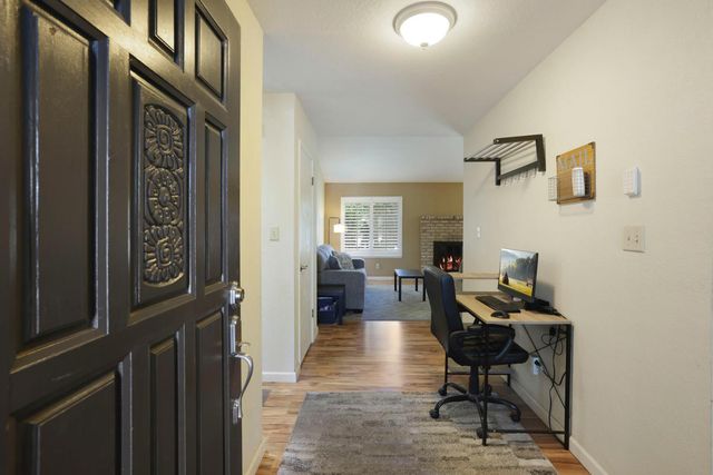 4957 Moss Creek Cir, Stockton, CA 95219