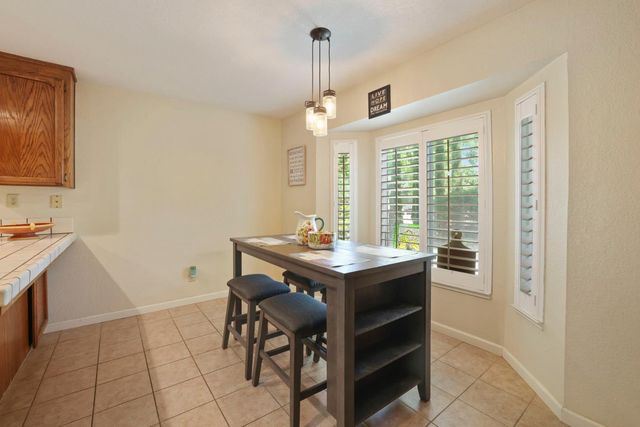 4957 Moss Creek Cir, Stockton, CA 95219