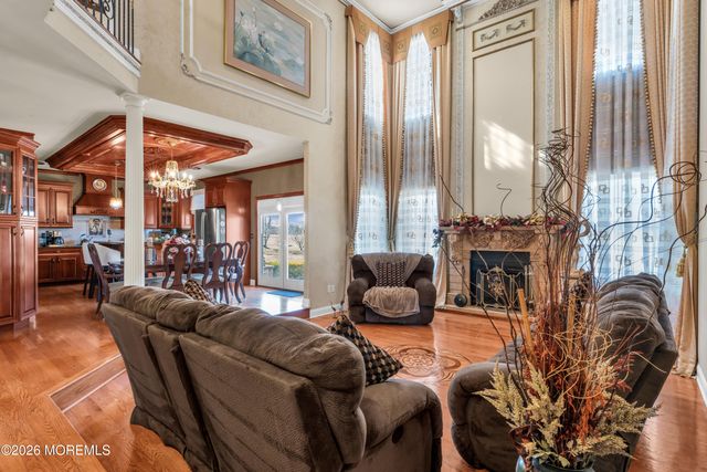 60 Yellow Meetinghouse Road, Cream Ridge, NJ 08514