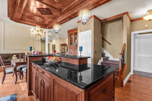 60 Yellow Meetinghouse Road, Cream Ridge, NJ 08514