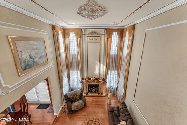 60 Yellow Meetinghouse Road, Cream Ridge, NJ 08514