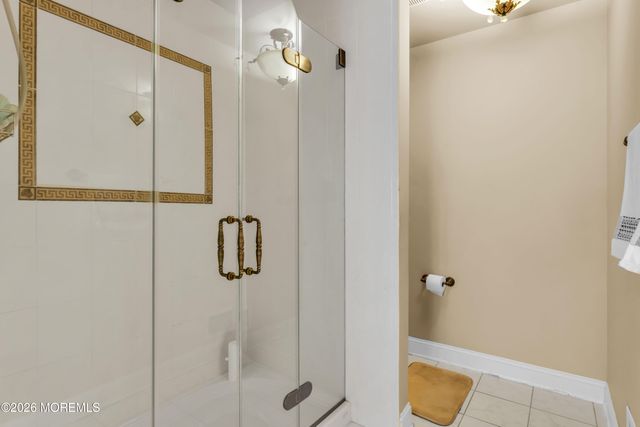 60 Yellow Meetinghouse Road, Cream Ridge, NJ 08514