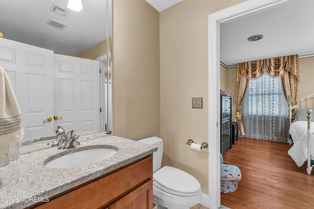 60 Yellow Meetinghouse Road, Cream Ridge, NJ 08514