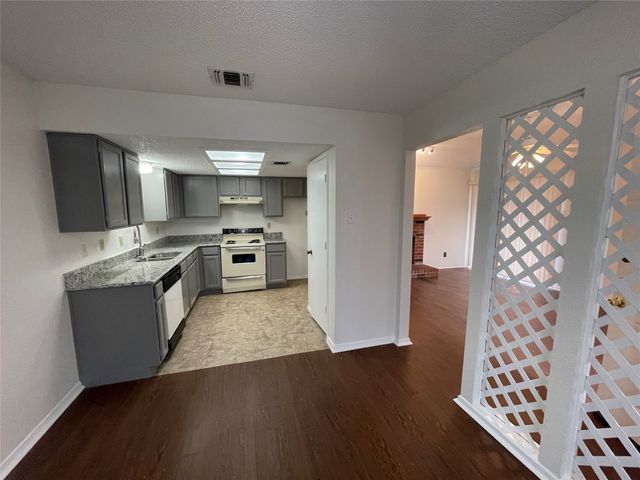 2510 Stanford Street A, Rowlett, TX 75088