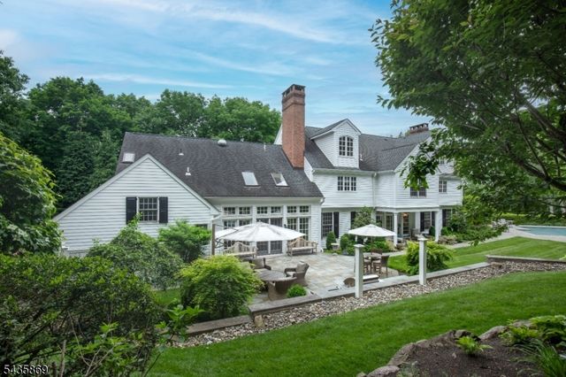 19 Cliffside Way, Boonton Twp., NJ 07005