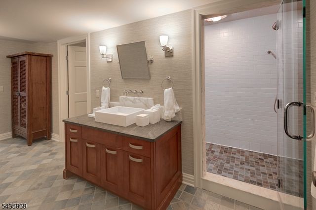 19 Cliffside Way, Boonton Twp., NJ 07005