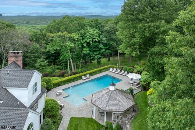19 Cliffside Way, Boonton Twp., NJ 07005