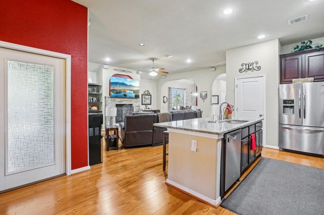 142 Abamillo DR, Bastrop, TX 78602