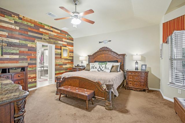 142 Abamillo DR, Bastrop, TX 78602