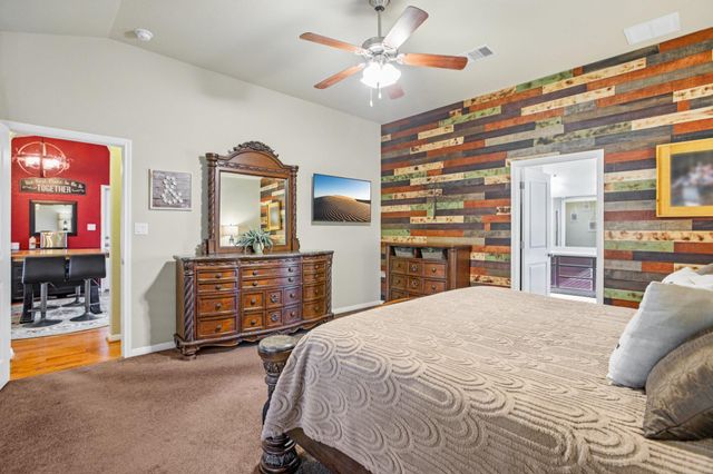 142 Abamillo DR, Bastrop, TX 78602