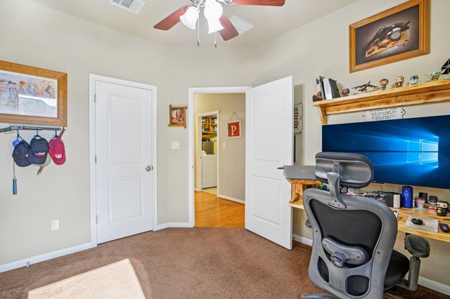 142 Abamillo DR, Bastrop, TX 78602