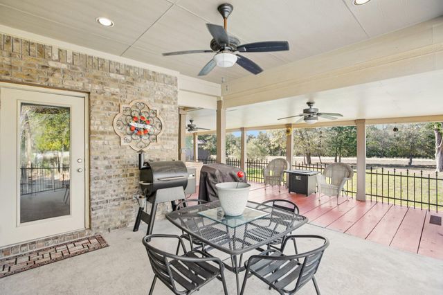 142 Abamillo DR, Bastrop, TX 78602