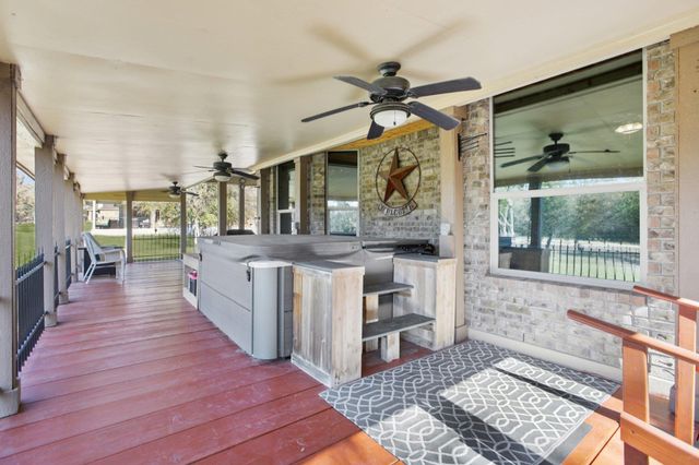 142 Abamillo DR, Bastrop, TX 78602