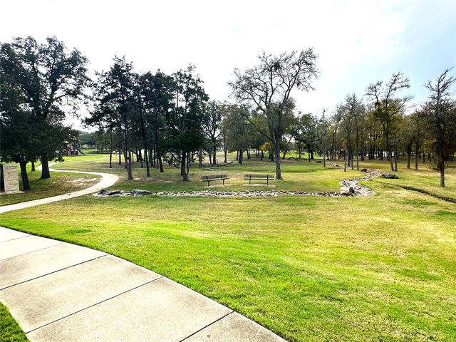 142 Abamillo DR, Bastrop, TX 78602