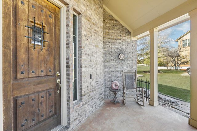 142 Abamillo DR, Bastrop, TX 78602