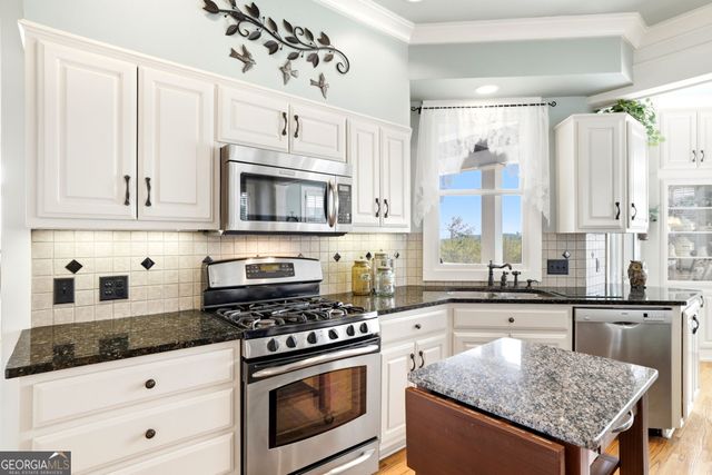 1171 Rabun Bluffs Drive, Lakemont, GA 30552
