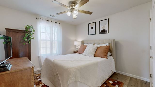 1020 Gayron Dr, Joelton, TN 37080