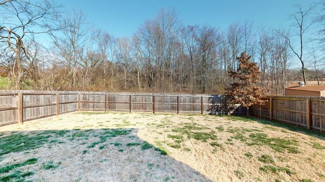 1020 Gayron Dr, Joelton, TN 37080