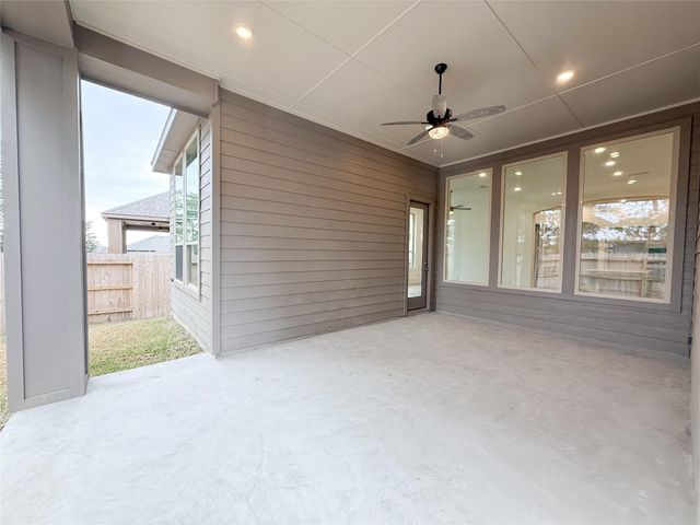 18143 Hemlock Hazel Lane, Magnolia, TX 77355