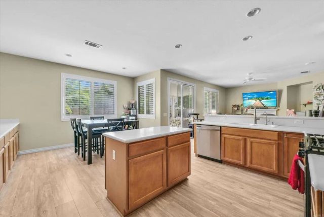 34233 Toyon Court, Lake Elsinore, CA 92532